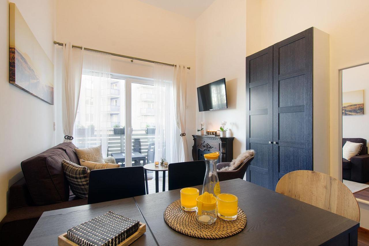 Strandidylle Apartment Mit Meerblick Und Kamin Мендзиздрое Екстериор снимка